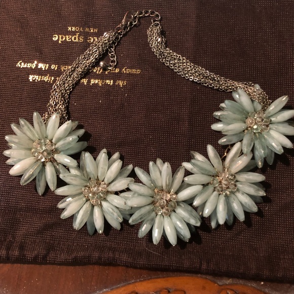 Blue petal charming necklace rhinestone - Picture 3 of 4